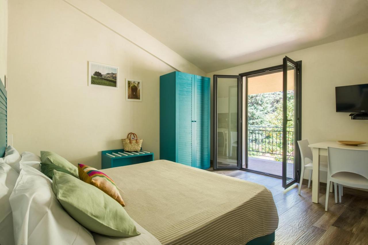 Apartment Ulivo Blu Homes