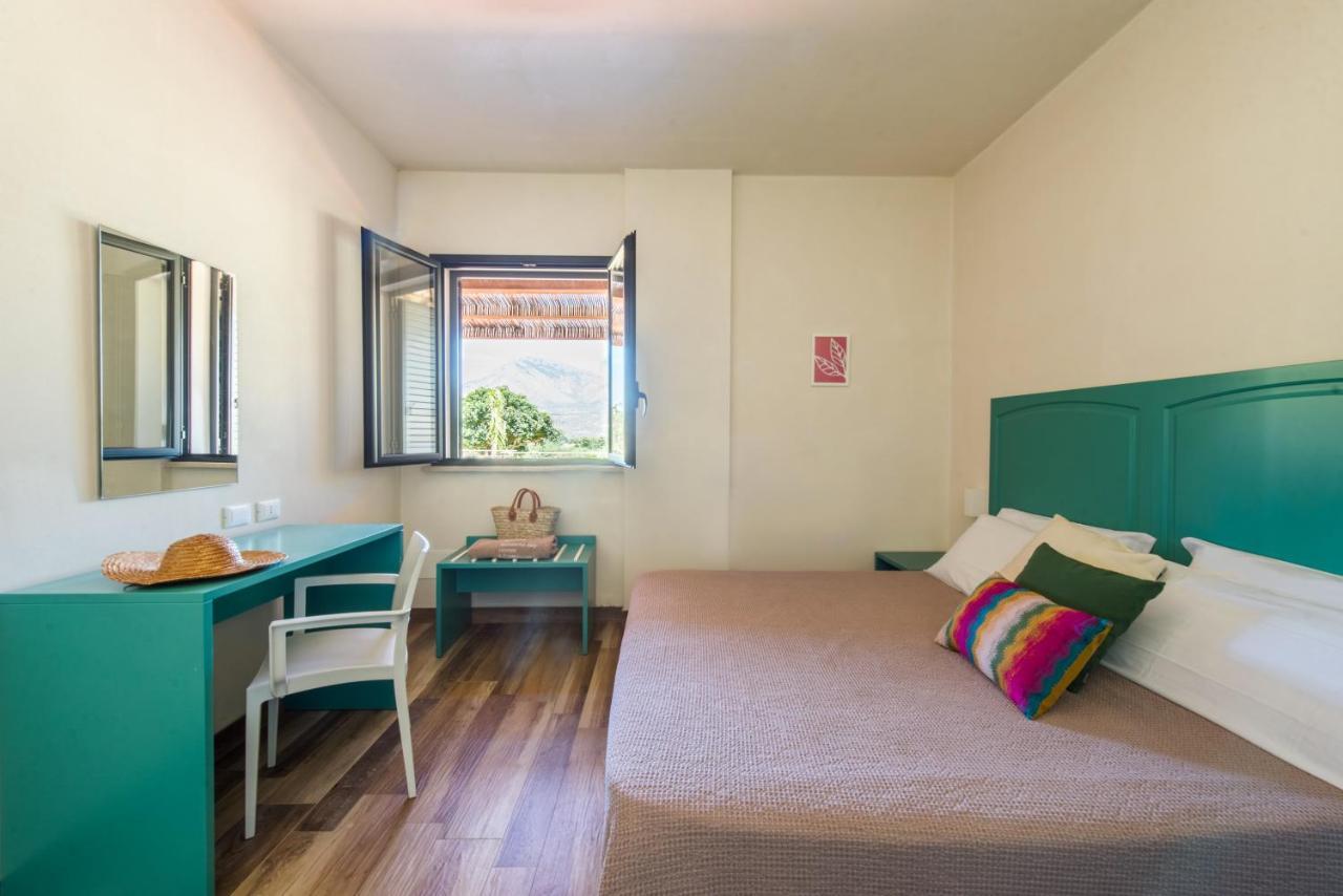 Ulivo Blu Homes