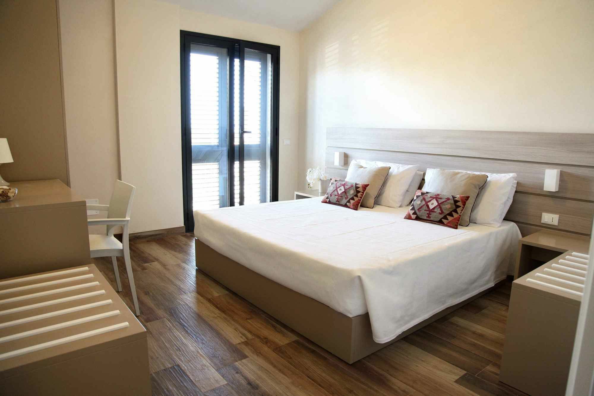Ulivo Blu Homes